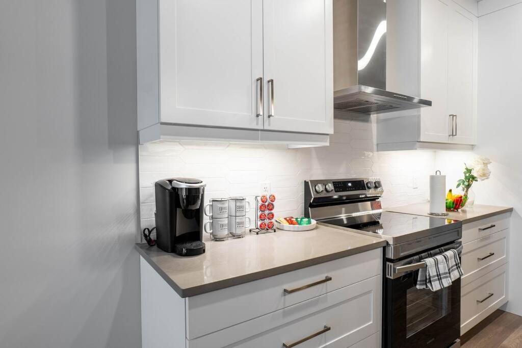 شقة Luxury Niagara 3 Bdr Townhouse /Garage المظهر الخارجي الصورة