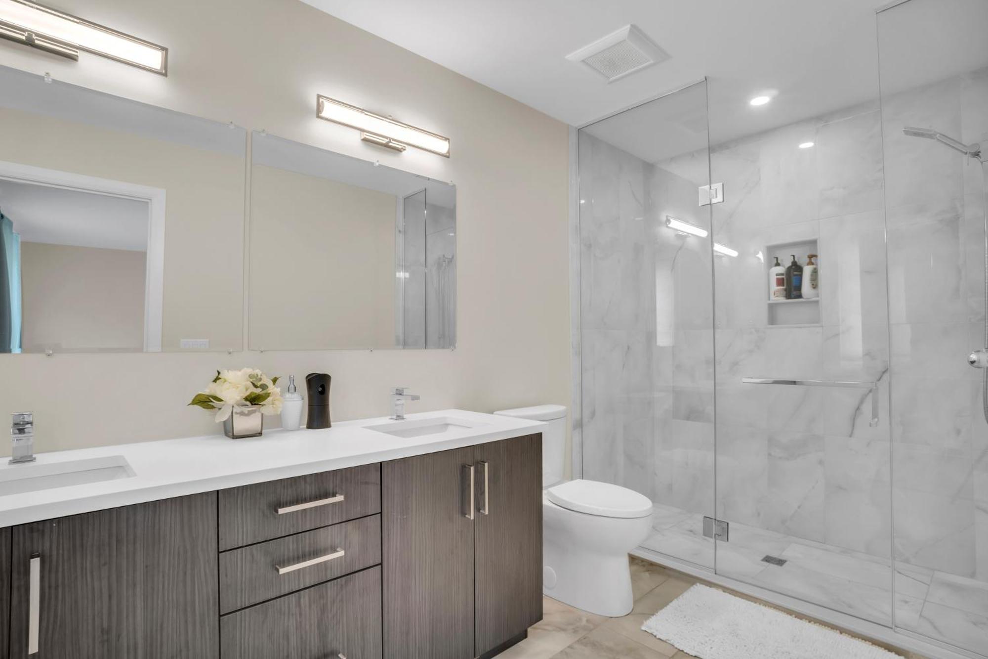 شقة Luxury Niagara 3 Bdr Townhouse /Garage المظهر الخارجي الصورة